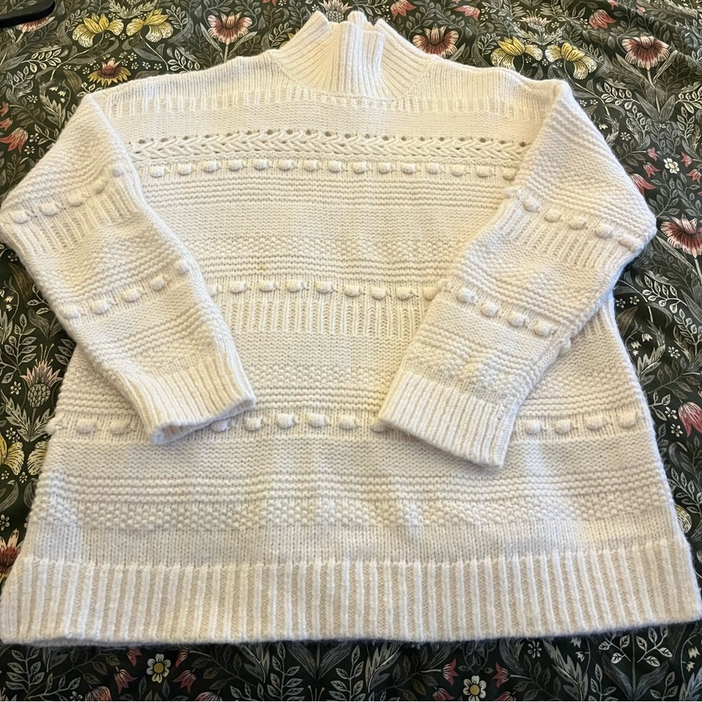 Loft Lou & Grey White Tunic Sweater
